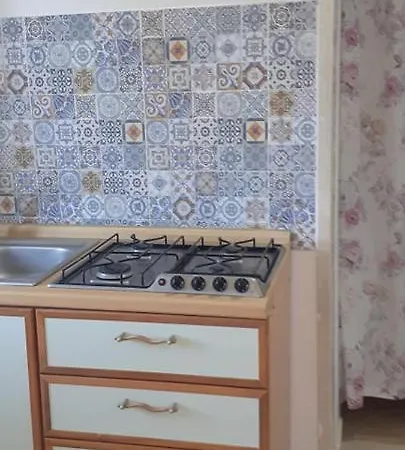 Le Dei Fiori * Pisciotta