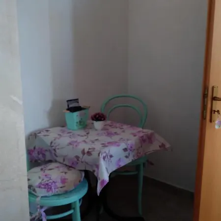 Apartment La Casa Dei Fiori Pisciotta
